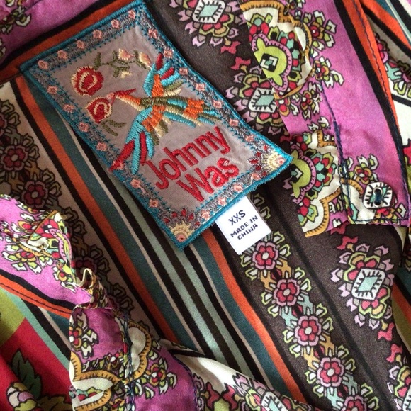 JOHNNY WAS 100% SILK PATCH FINN SILK TOP XXS but relaxed fit, fits a Medium - Picture 12 of 12